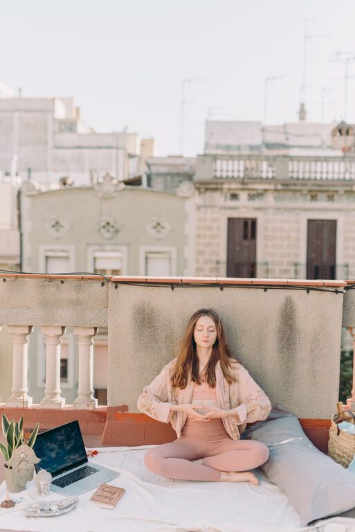 Simple Mindfulness Practices for Daily Life: Stay Present Every Day